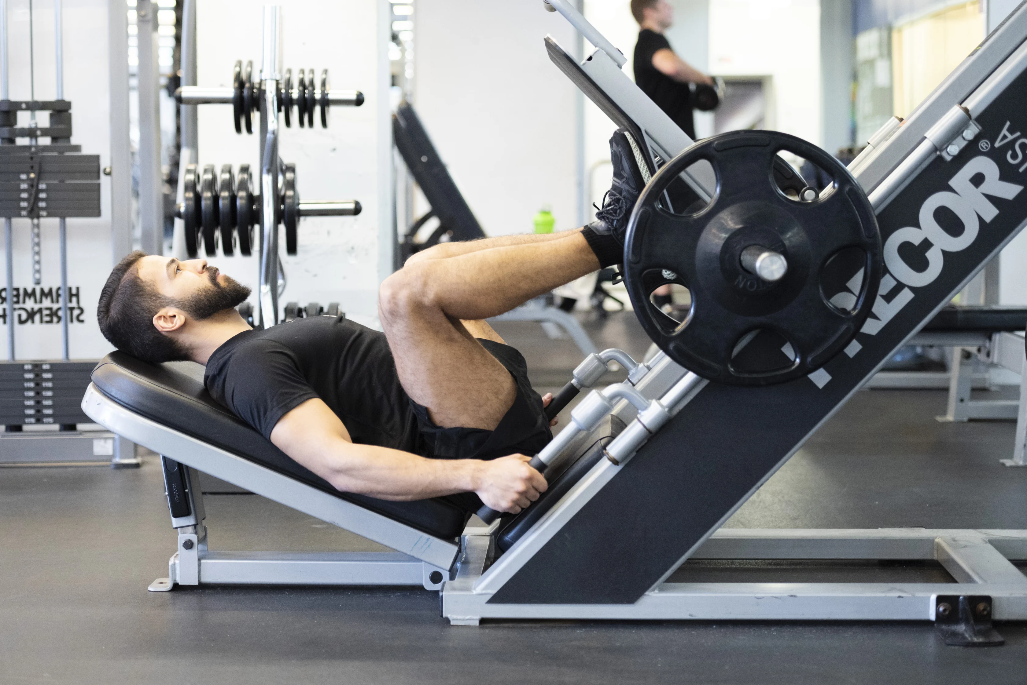 The Beginner s Guide To The Leg Press Machine Asphalt Green